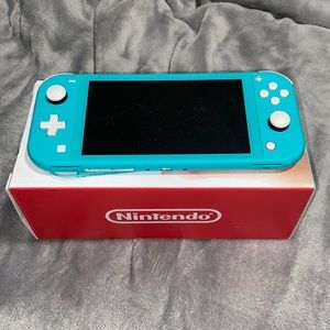 Nintendo Switch Lite in Turquoise